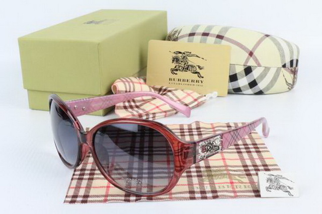 Burberry Boutique Sunglasses 044